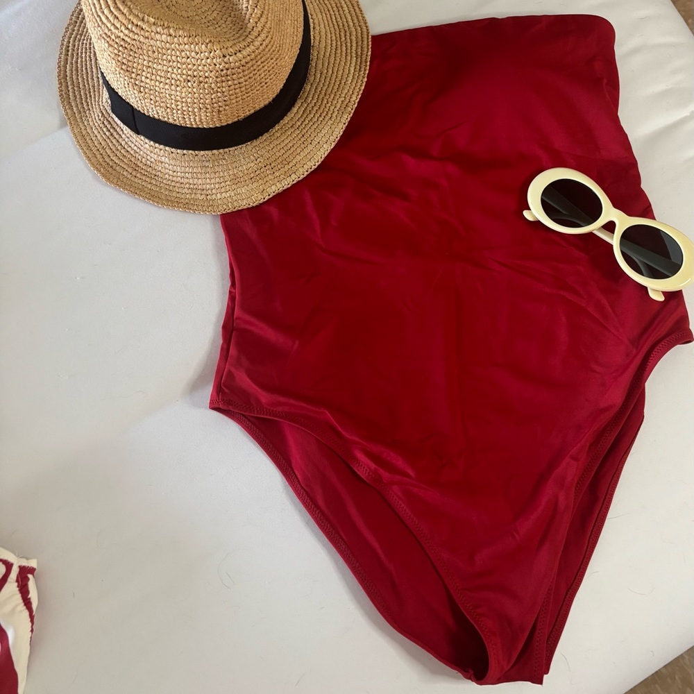 Red One-Piece Swimsuit with Straw Hat and Sunglasses